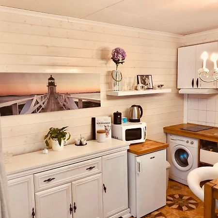 Cozy City Studio Apartment Free Parking Tallinn Exteriör bild