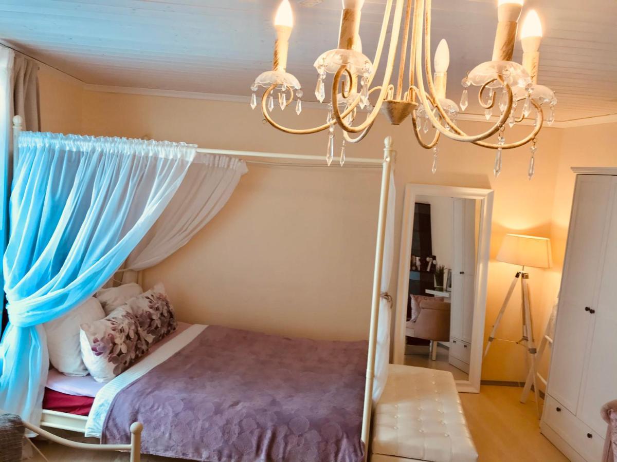 Cozy City Studio Apartment Free Parking Tallinn Exteriör bild